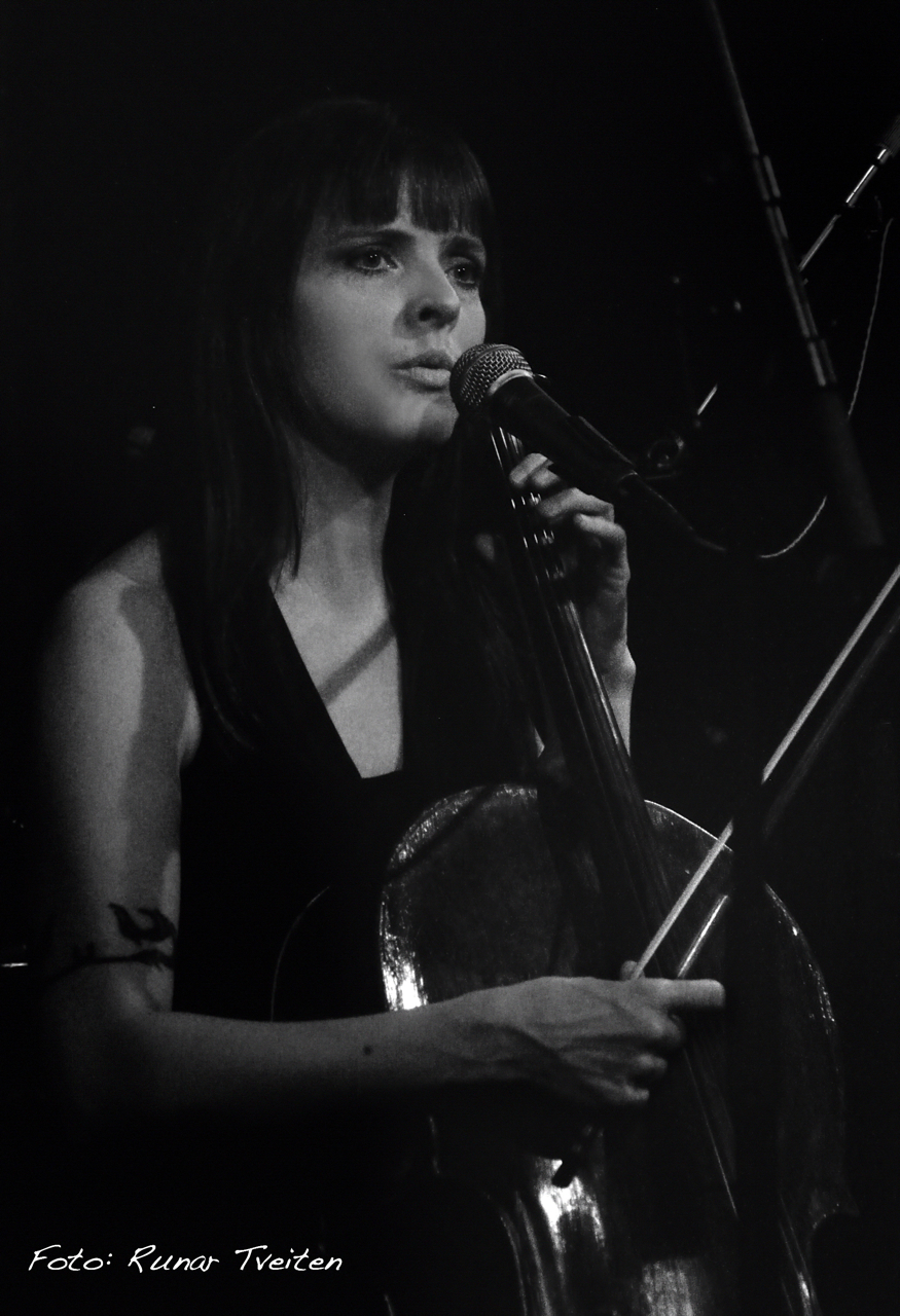 Finally working on some new songs in the studio!